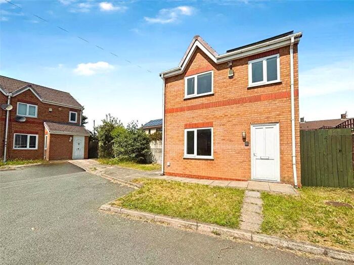 2 Bedroom End Of Terrace House For Sale In Roman Way, Liverpool, Merseyside, L33