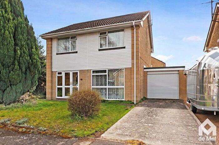 4 Bedroom Detached House For Sale In Muscroft Road, Prestbury, GL52