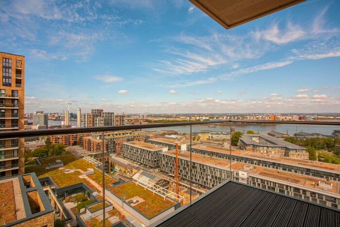 1 Bedroom Flat To Rent In Duncombe House, Woolwich, London, SE18