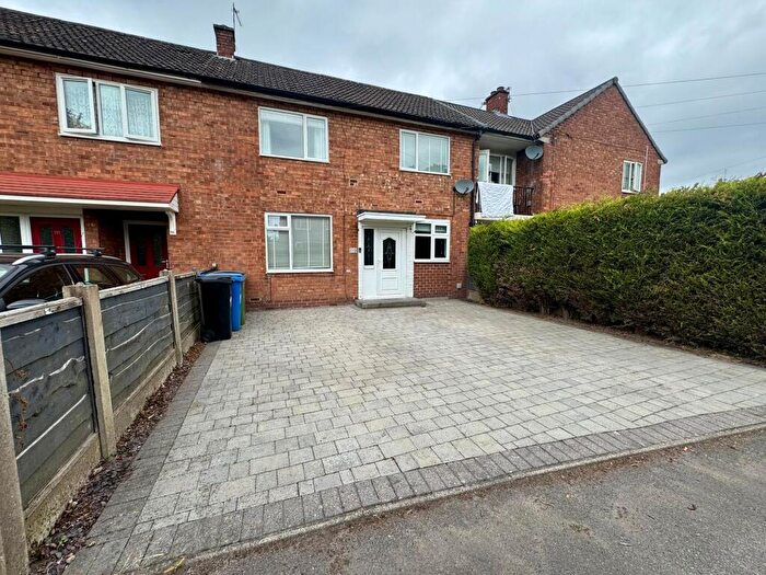 3 Bedroom Terraced House For Sale In North Park Road, Bramhall, SK7