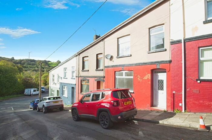 3 Bedroom Terraced House For Sale In Garth Street, Tonyrefail, Porth, CF39
