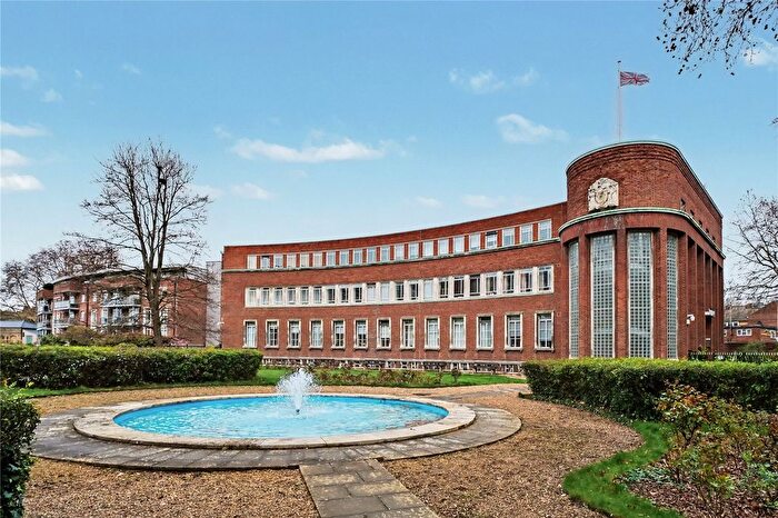 2 Bedroom Flat For Sale In The Lab Building, Rosebery Avenue, London, EC1R