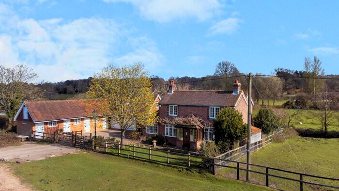 4 Bedroom Detached House For Sale In Bramshaw, Lyndhurst, SO43