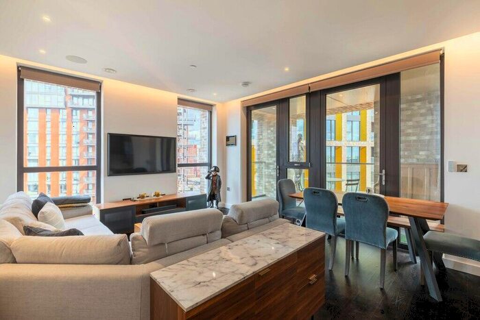 2 Bedroom Apartment To Rent In Charles Clowes Walk, Nine Elms Park, SW11