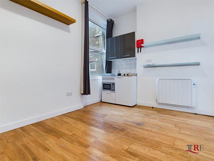 Studio To Rent In Chamberlayne Road, London, NW10