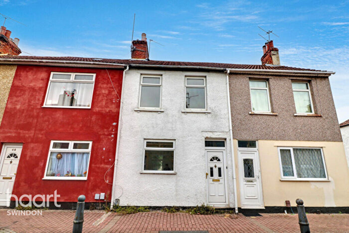 2 Bedroom Terraced House For Sale In North Street, Swindon, SN1