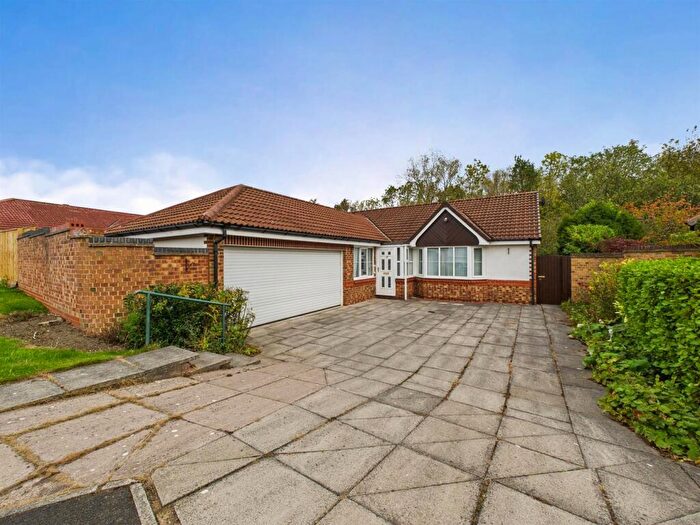 3 Bedroom Detached Bungalow For Sale In North Ridge, Whitley Bay, NE25