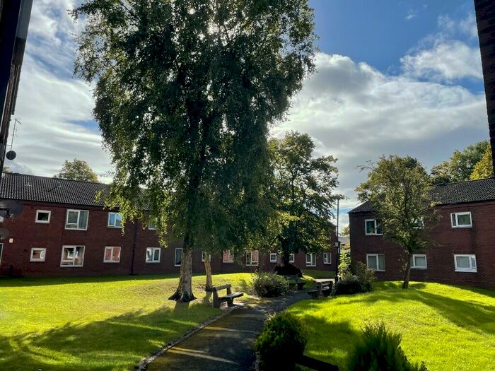 1 Bedroom Flat To Rent In Clifton House, Lucerne Road, Preston, PR2