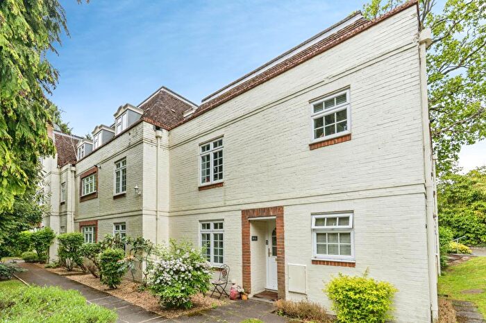 1 Bedroom Apartment To Rent In Ivy Drive, Camberley, GU18