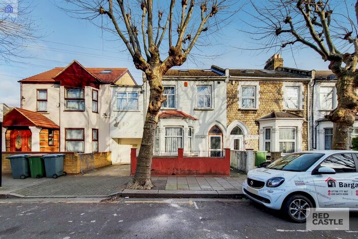 8 Bedroom Terraced House To Rent In Penge Road, London, E13