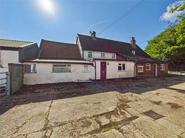 3 Bedroom Semi-Detached House For Sale In Humber Doucy Lane, Ipswich, Suffolk, IP4