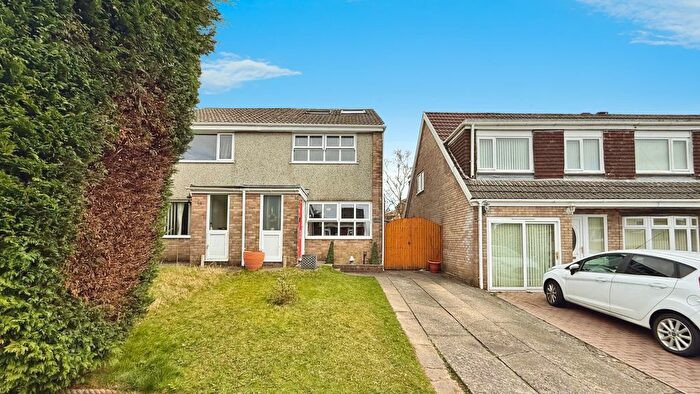 2 Bedroom Semi-Detached House For Sale In Heol Brynna, Cimla, Neath, SA11