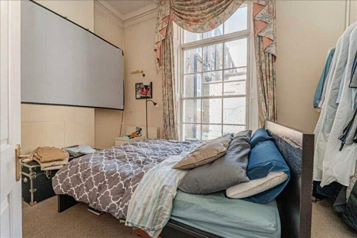 1 Bedroom Flat To Rent In York Street, Marylebone, London, W1U