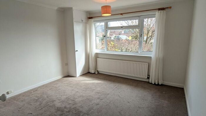 2 Bedroom Bungalow For Sale In Millers Gardens, Wells, BA5