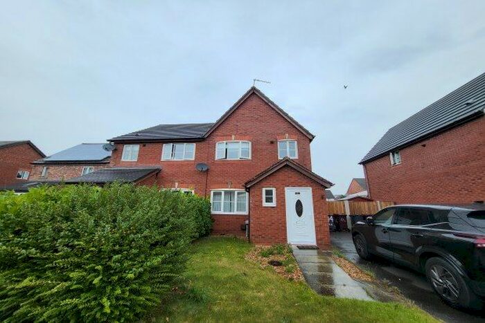 3 Bedroom Semi-Detached House To Rent In Yoxall Drive, Liverpool, L33