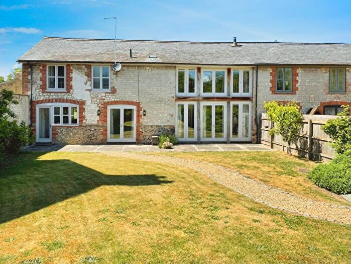 4 Bedroom Semi-Detached House For Sale In Old Severalls Road, Methwold Hythe, IP26