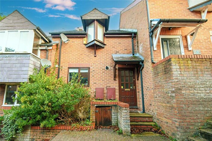 2 Bedroom Terraced House To Rent In Twyford Close, Didsbury, Greater Manchester, M20
