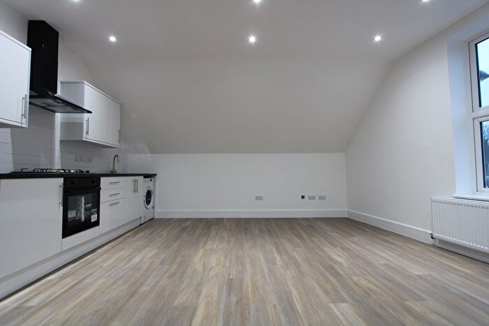 1 Bedroom Flat To Rent In Ledbury Place, Croydon, CR0