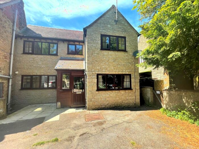 2 Bedroom Terraced House To Rent In Archway Court, Faringdon, Oxfordshire, SN7
