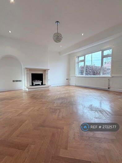 3 Bedroom Semi-Detached House To Rent In Blue Bridge Road, Brookmans Park, Hatfield, AL9