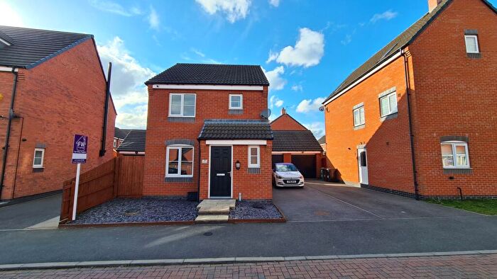 3 Bedroom Detached House To Rent In Long Swath Way, Birstall, LE4