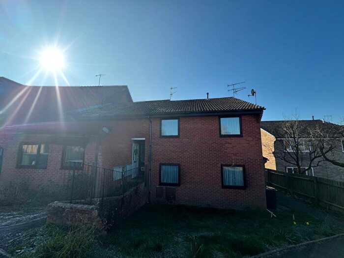 1 Bedroom Maisonette To Rent In Erica Drive, Wimborne, BH21
