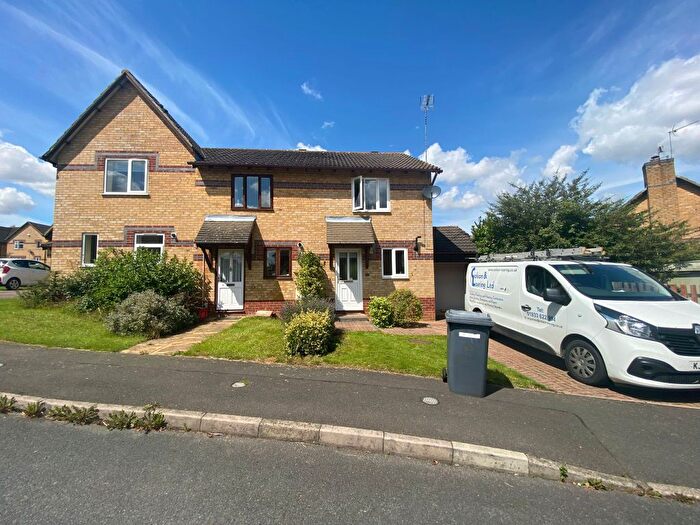2 Bedroom End Of Terrace House To Rent In Christie Way, Leisure Village, Kettering, NN15