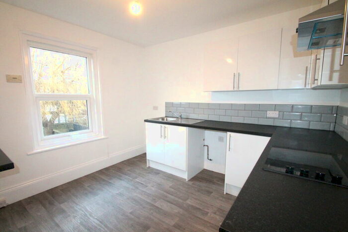 1 Bedroom Apartment To Rent In Northcourt Road, BN14