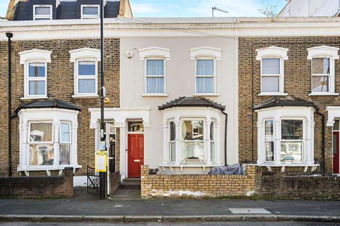 2 Bedroom Terraced House For Sale In Elverson Road, London, SE8