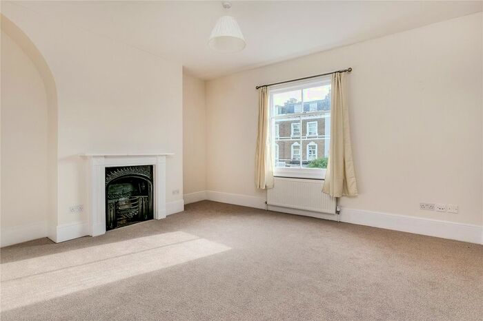 4 Bedroom Terraced House To Rent In Castelnau, Barnes, SW13