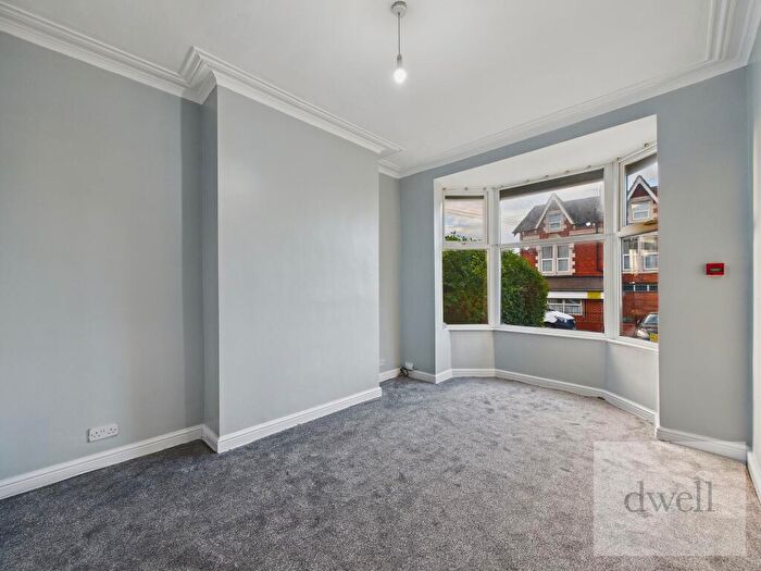 1 Bedroom Flat To Rent In Lucy Avenue, Halton, Leeds, LS15