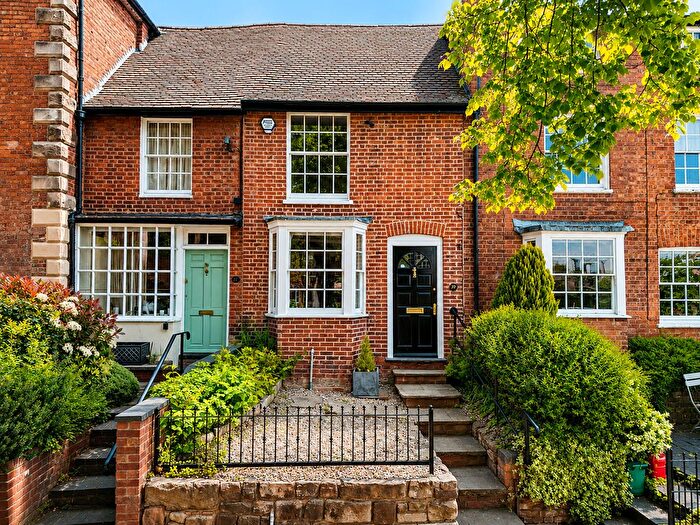 3 Bedroom Town House For Sale In West Street, Warwick, Warwickshire, CV34