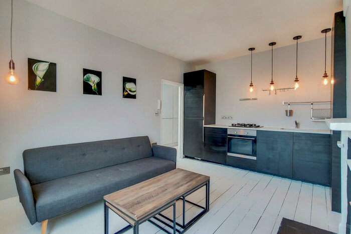 1 Bedroom Flat To Rent In Rucklidge Avenue, Harlesden, NW10