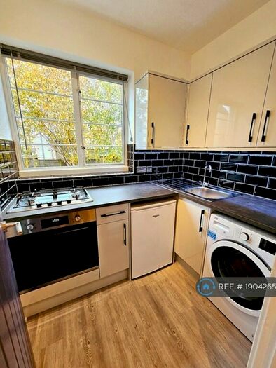 1 Bedroom Flat To Rent In Tyndalls Park Road, Bristol, BS8
