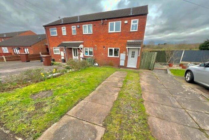 2 Bedroom Semi-Detached House To Rent In Pelsall Lane, Walsall, WS4