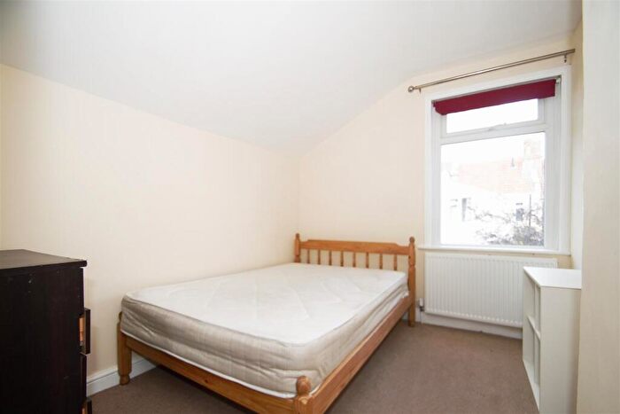 4 Bedroom Terraced House To Rent In Douglas Road, Horfield, Bristol, BS7