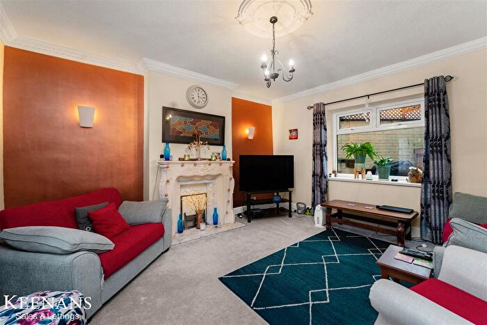 3 Bedroom End Of Terrace House For Sale In Warehouse Lane, Foulridge, Colne, BB8