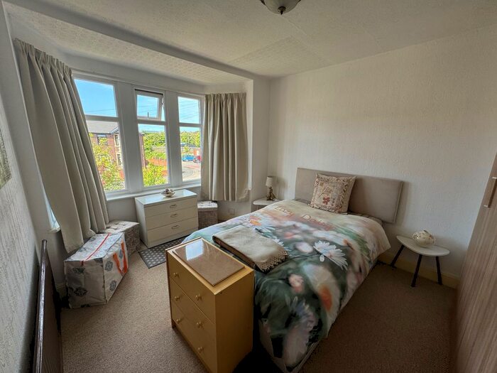 3 Bedroom SemiDetached House For Sale In Bispham Road, Blackpool, FY3