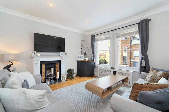 4 Bedroom Terraced House To Rent In Munster Road, London, SW6