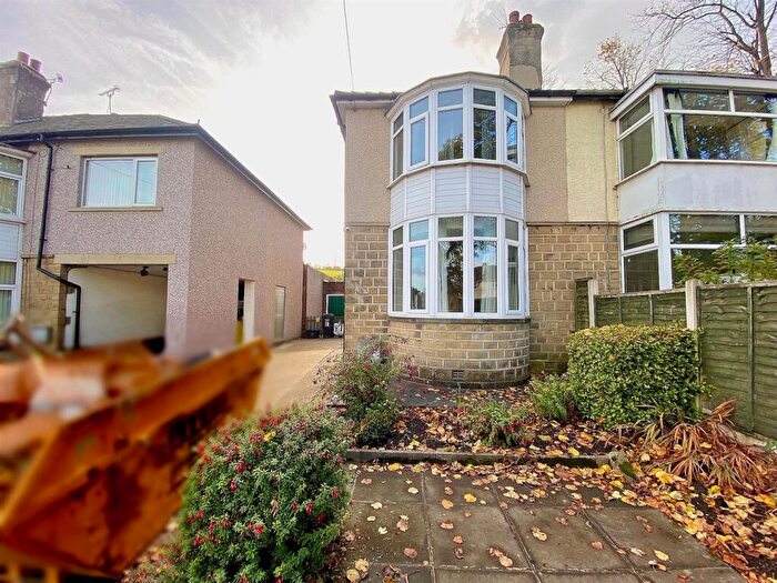 3 Bedroom Semi Detached House For Sale In Clough Lane, Brighouse, HD6