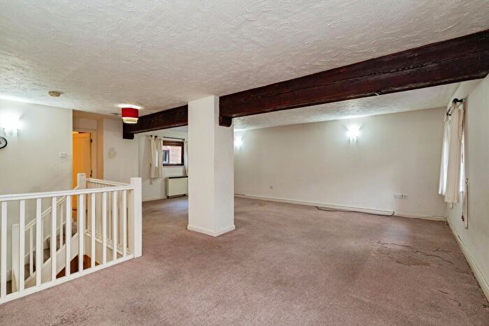 2 Bedroom Apartment For Sale In Staithe Road, Bungay, NR35