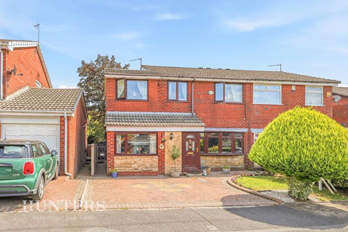4 Bedroom Semi-Detached House For Sale In Crossfield Close, Wardle, OL12