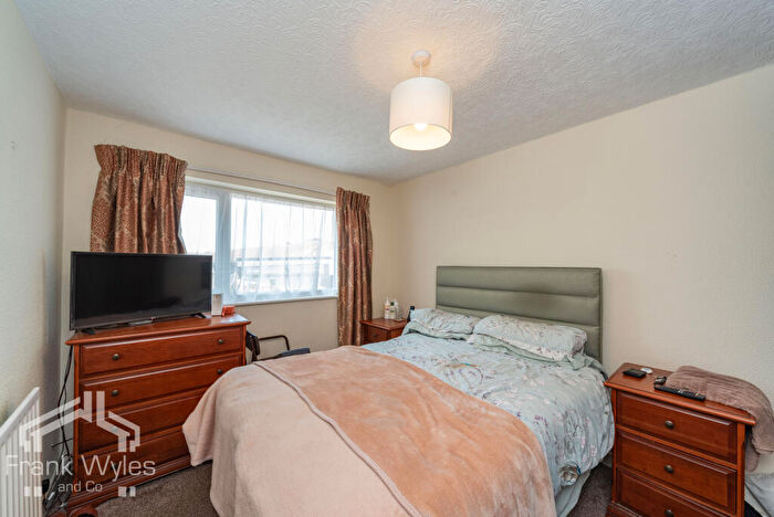 2 Bedroom Semi-Detached Bungalow For Sale In Carterville Close, Blackpool, Lancashire, FY4