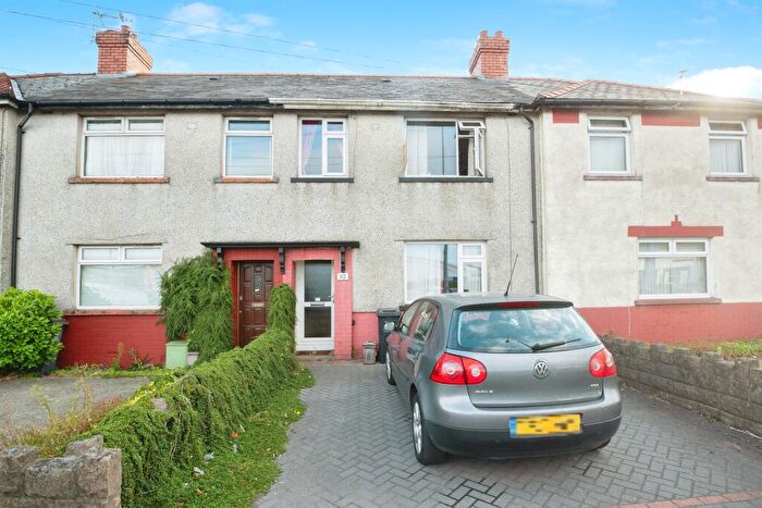 3 Bedroom Terraced House For Sale In Sloper Road, Cardiff, CF11