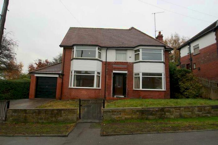 4 Bedroom Detached House To Rent In Carrholm Road, Chapel Allerton, Leeds, LS7