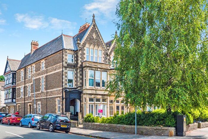 2 Bedroom Apartment For Sale In Cathedral Road, Cardiff, CF11