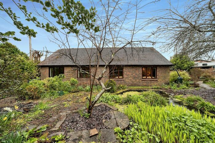 4 Bedroom Bungalow For Sale In Horney Common, Uckfield, TN22