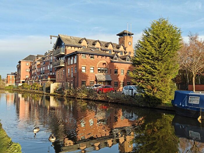 2 Bedroom Flat To Rent In Britannia Road, Sale, Greater Manchester, M33