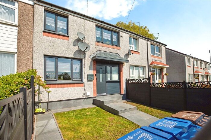 2 Bedroom Terraced House For Sale In Hilton Walk, Middleton, Manchester, Greater Manchester, M24