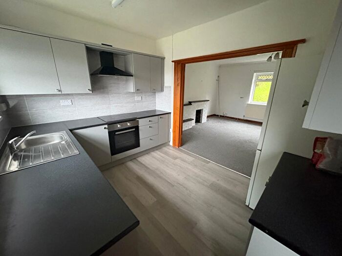 3 Bedroom End Of Terrace House To Rent In Geiriol Road, Townhill, Swansea, SA1